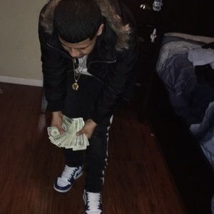 Meet your Posher, Byron